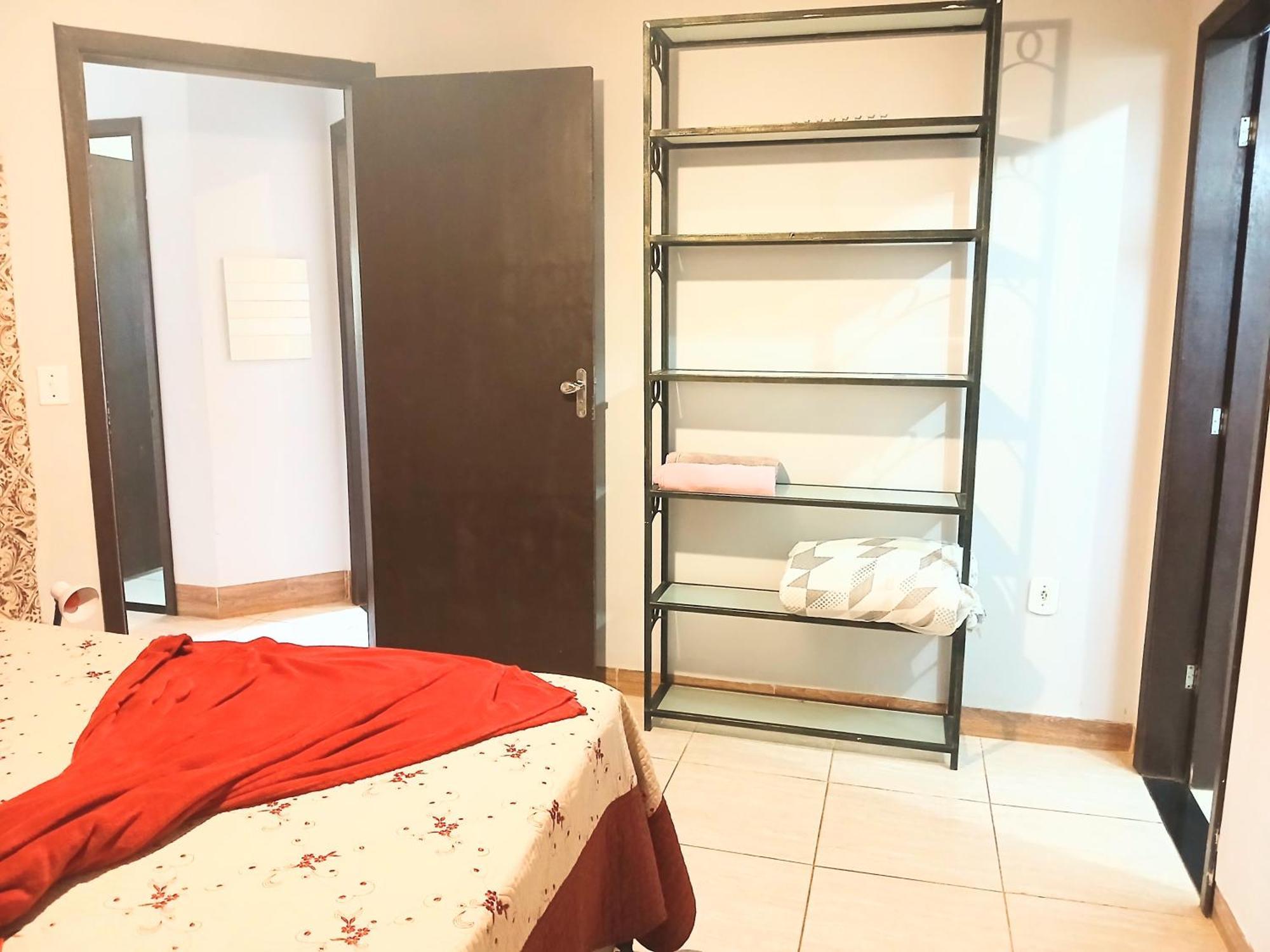 Casa Com Spa De Hidro, Aquecedor E Cromoterapia A 1,0 Km Do Centro Chapada dos Guimarães Buitenkant foto